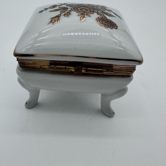 VTG Kalk German Golded Flower Porcelain Trinket Handmade Box C1955 Footed *READ - Picture 12 of 16